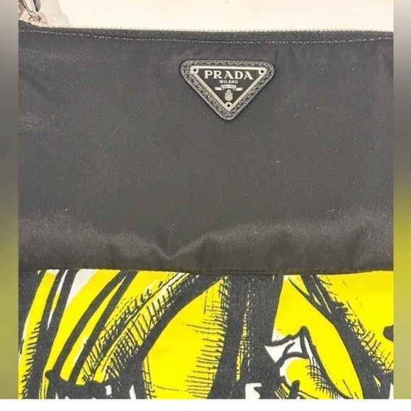 PRADA Tessuto Nylon Pouch Prada Logo Wristlet Clutch
Wallet Bag 1NH545 Black NEW - Picture 8 of 12